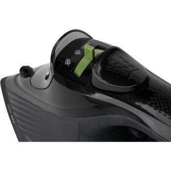 Jata Gludeklis JEPL2401, 3000 W, Keramika, 450 ml, Tvaika šāviens 220 g/min, Vertikāls tvaiks, Ūdens izsmidzināšana (JEPL2401)