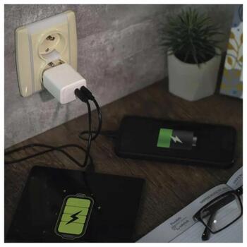 Emos Универсальное USB настенное зарядное устройство GaN V03G35, 35 W, 100–240 V, 2x USB, быстрая зарядка, защита от перегрузки (V03G35)