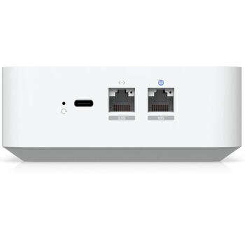 Wi Fi 7 Cloud Gateway и точка доступа 10 GbE WAN + 2.5 GbE LAN 300+ клиентов UniFi Express 7 UX7 Белый Ubiquiti (UX7)
