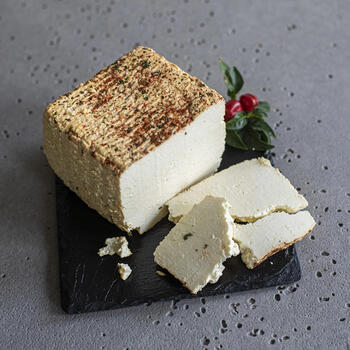 Browin 411313 kvadrātveida siera veidne, 11x11x8,5 cm, 500 g, plastmasa, notekas atveres (411313)