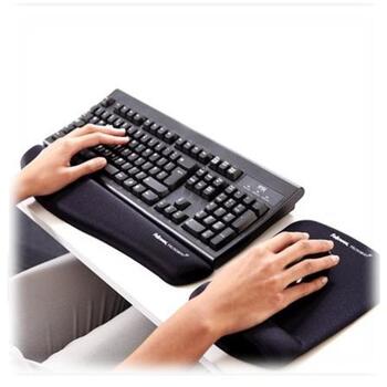 Fellowes pele paliktnis ar plaukstas atbalstu PlushTouch 9252003, 238 x 184 x 25.4 mm, melns, FoamFusion, Microban (9252003)