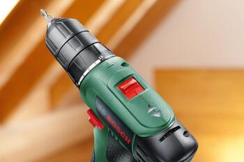 Аккумуляторный шуруповерт Easydrill 1200, 12В, 2x1,5Ач 06039D3007 BOSCH (06039D3007)