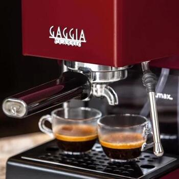 Gaggia кофемашина RI9481/16 Classic E24, 15 бар, 2,1 л, полуавтоматическая, встроенный капучинатор, промышленный серый (RI9481/16)