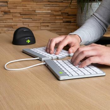 R-Go Tools klaviatūra R-Go Split Break, Bluetooth 5.0, QWERTY, balta, ergonomisks dizains, USB Type-C, 1.02 m kabelis (RGOSBUKWLWH)