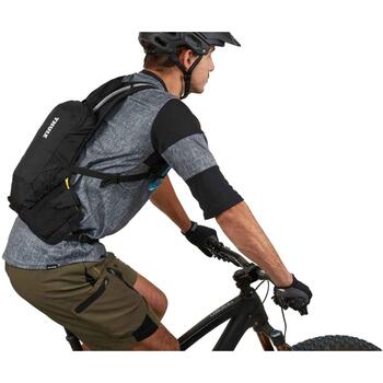 Thule Беговой гидратационный рюкзак 3204150, 3L, 0.45kg, 21cm, 8cm, 37cm, Нейлон, Черный, Резервуар 1.75L (3204150)