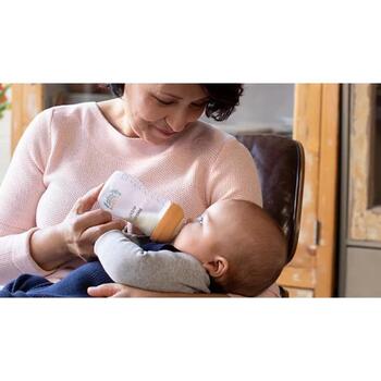 Philips Avent barošanas pudelīte Natural Response 260 ml, vidējas plūsmas knupītis, 1m+ (SCY903/74)