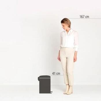 Brabantia NewIcon 113741 atkritumu tvertne ar pedāli, 12 l, 25,1 cm, klusa vāka aizvēršanās, izņemams grozs (113741)