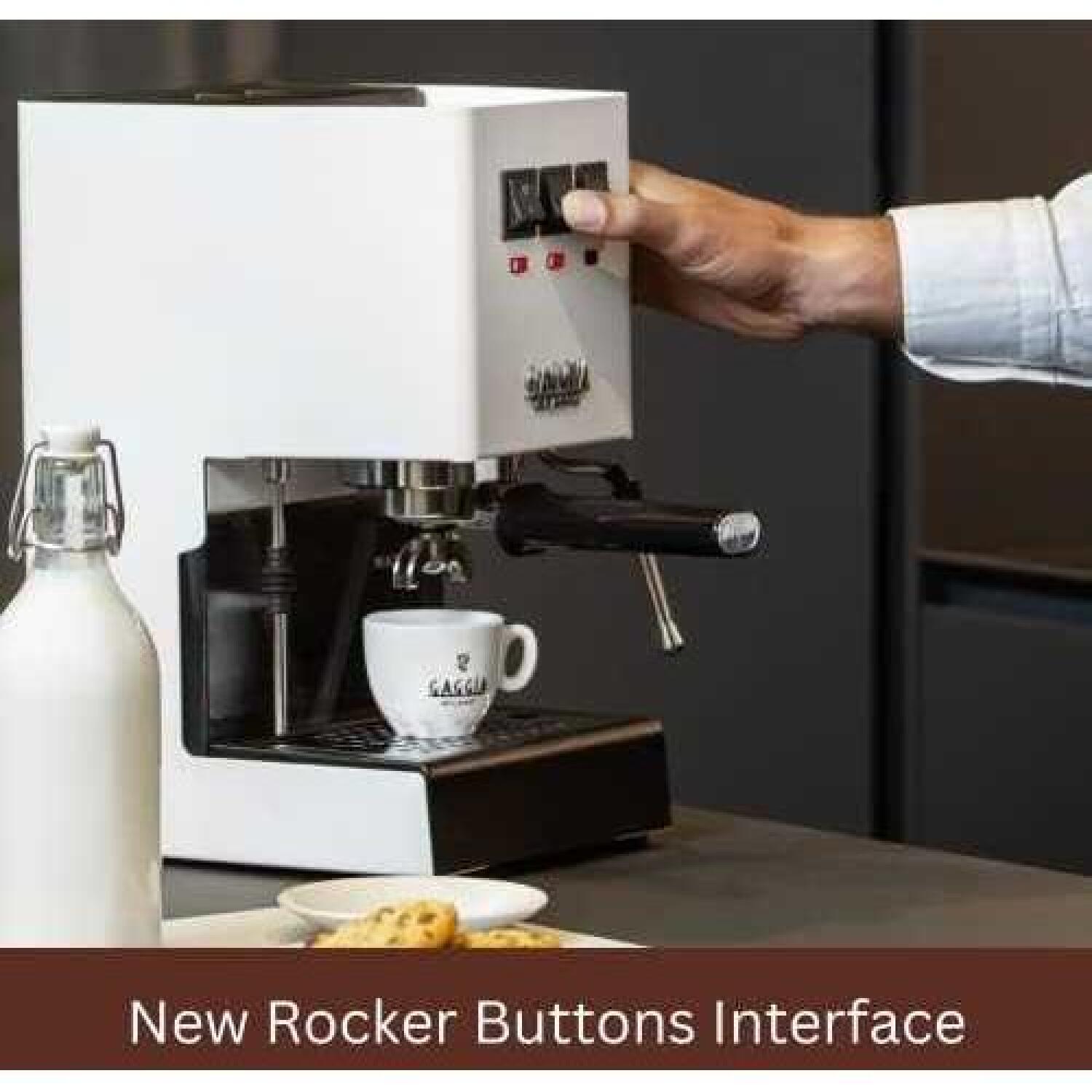 Gaggia Кофемашина RI9481/13 Classic E24, 15 бар, 2.1 л, полуавтоматическая, встроенный капучинатор, polar white (RI9481/13)