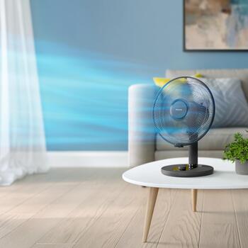 PHILIPS 1000. sērijas galda ventilators, melns (CX1030/01)
