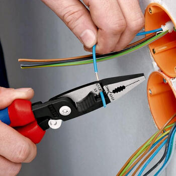 Elektriķu knaibles 200mm 1382200 KNIPEX (13 82 200)