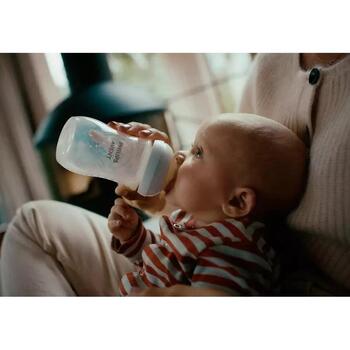 Philips Avent Natural Response антиколиковая бутылочка SCY673/01, 260 мл, соска среднего потока, клапан AirFree, без BPA (SCY673/01)