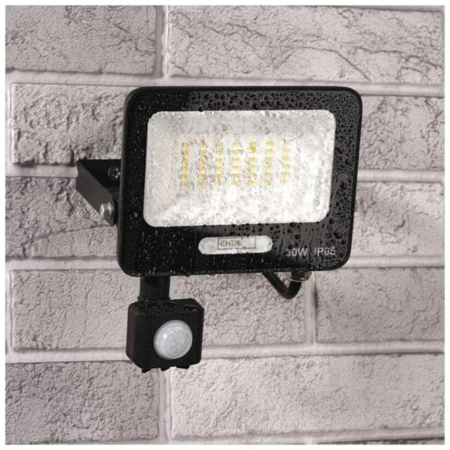 Emos LED прожектор GLARO ZS2334B, 30 W, 3000 lm, IP54, нейтральный белый, PIR датчик, алюминий, стекло (ZS2334B)
