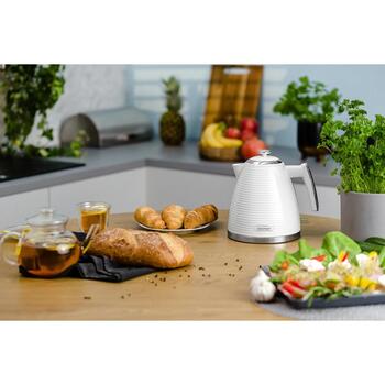 Zelmer ZCK7650 Электрический чайник 71505556P, 2200Вт, 1.7л, STRIX, плоский нагреватель, автоотключение (71505556P)