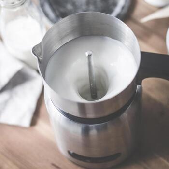 Gastroback Автоматический вспениватель молока 42359, 650 W, 600 ml, 300 ml, 0,8 m, Нержавеющая сталь (42359)