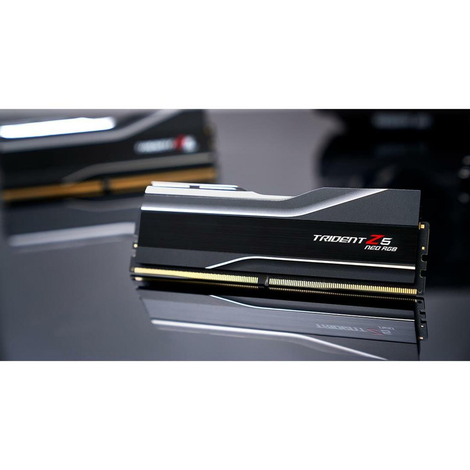G.Skill память DIMM F5-6000J3038F16GX2-TZ5NR 32 ГБ, DDR5, 6000 МГц, 288-pin, CAS 30, двухканальная, многоцветная подсветка (F5-6000J3038F16GX2-TZ5NR)