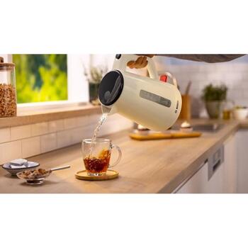 Bosch Электрический чайник TWK1M127, 2400 Вт, 1.7 л, пластик, песочного цвета, автоматическое отключение, индикатор уровня воды (TWK1M127)