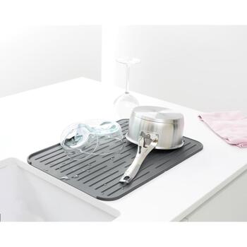 Brabantia SinkSide коврик для сушки посуды 117442, силикон, 32,5x43,8см, складной, можно мыть в посудомоечной машине (117442)
