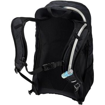 Thule Рюкзак 3204515, 18L, черный, 420D нейлон, 0.57kg, 3L резервуар для воды, поясной ремень (3204515)