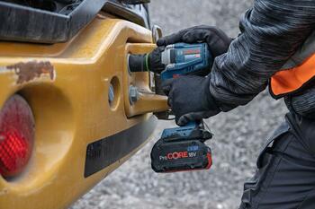 Akumulatora triecienskrūvgriezis/triecienatslēga GDS 18V-750 C PROFESSIONAL BOSCH 06019L9003 (06019L9003)