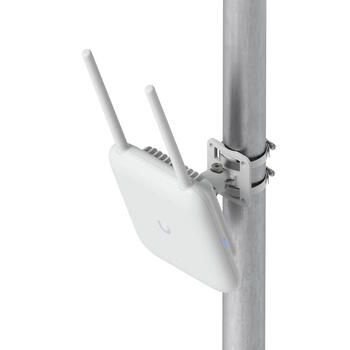 Wi-Fi 7 āra piekļuves punkts ar IP67 izturīgu korpusu 6 spatial streams 465 m² pārklājums integrēta virziena “super” antena PoE+ 2.5 GbE U7-Pro-Outdoor Balts Ubiquiti (U7-PRO-OUTDOOR)