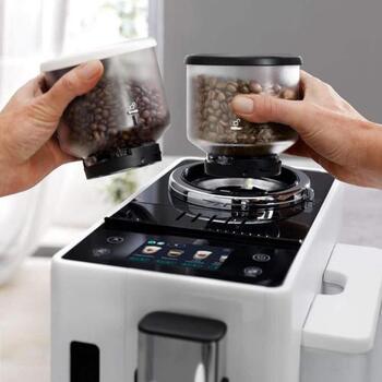 Delonghi Автоматическая кофемашина EXAM 440.55.W, 1450 W, 1.4 L, 250 g, TFT, 3.5