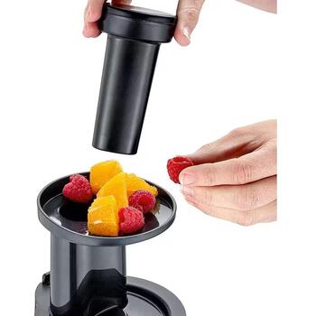 Severin lēngaitas sulu spiede ES 3571, 150 W, 1 l, 1.3 l, sudraba, mehāniska, pilienu apturēšanas sistēma, neslīdošas kājas (ES 3571)