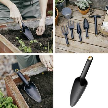 Fiskars 1071899 Совок, 65% переработанный пластик, устойчив к УФ, эргономичная ручка, отверстие для подвешивания (1071899)