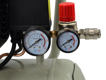 Eļļas gaisa kompresors 50 l V-Twin 8 bar 410 L/min, G80305 GEKO (G80305)
