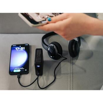 Tracer Пауэрбанк TRABAT47643, 10000 мАч, 15 Вт беспроводная зарядка, 20 Вт Power Delivery, Quick Charge 3.0 (TRABAT47643)