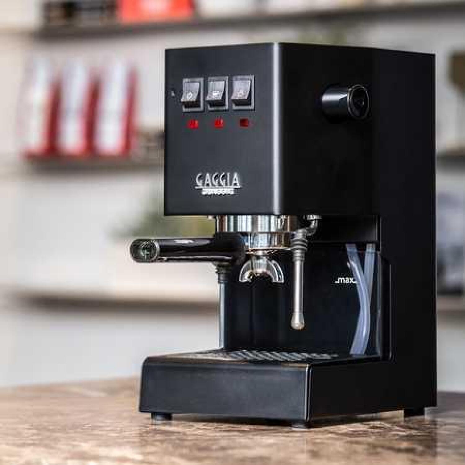 Gaggia кофемашина RI9481/14 Classic E24, 15 бар, 2,1 л, полуавтоматическая, встроенный капучинатор, Thunder Black (RI9481/14)