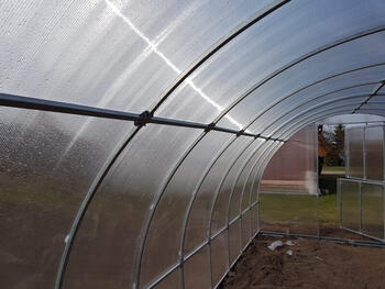Siltumnīca KLASIKA TUBE 3x10m (30m2) ar pamatiem un 6mm polikarbonāta pārklājumu; 4779037492510 (159)