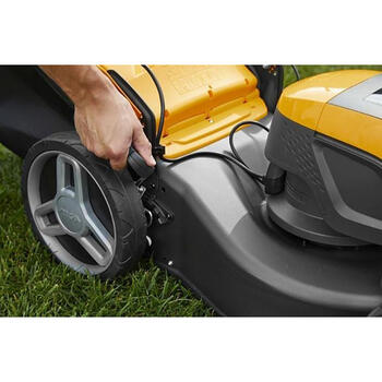 STIGA Collector 548 AE Kit premium akumulatora zāles pļāvējs 46cm 48V 4Ah 1.3kW 22-80mm 2L0485808/ST1 (2L0485808/ST1)