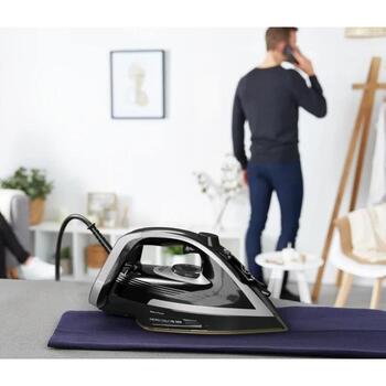Tefal Puregliss FV8062E0 gludeklis, 3000 W, 50 g/min, 280 g/min, Durilium AirGlide Autoclean, 0.27 L, melns/pelēks (FV8062)