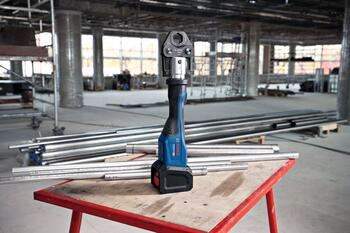 Akumulatora preses instruments, 32 kN spēks, 18V, 06019M2103, BOSCH (06019M2103)