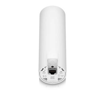 Wi-Fi 6 piekļuves punkts/mesh AP 802.11ax 6 spatial streams līdz 140 m² pārklājums 300+ ierīces PoE GbE sienas/staba/galda montāža IPX5 U6 Mesh Balts Ubiquiti (U6-MESH-EU)