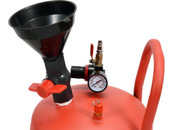 Yato pneimatiskais eļļotājs YT-07195, 20 l, 0,3 MPa, 0,1-0,3 MPa, 150 l/min, 2,1 m, 35 °C, 2 riteņi, piltuve, šļūtene ar smaili (YT-07195)