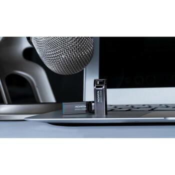 Adata USB флеш-накопитель AROY-UR340-256GBK 256 ГБ, USB 3.2 Gen 1, скорость чтения 100 МБ/с, черный, без крышки, водонепроницаемый (AROY-UR340-256GBK)