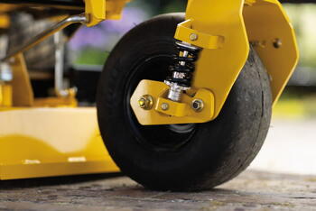 Cub Cadet садовый трактор XZ7 L122 ULTIMA 47AIAAA6603, 24 л.с., 122см, 3 ножа, 0 см, 20,8л, 11000м2/ч (47AIAAA6603)