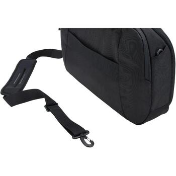 Thule portfelis 17L TACLB2216, 43cm, 20cm, 30cm, 1.1kg, melns, 100% pārstrādāts poliesters, 15.6