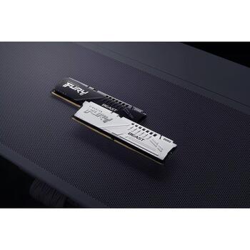 Kingston FURY Beast память KF560C30BWE-32, 32GB, 6000MT/s, DDR5, CL30, DIMM 288-pin, белая, EXPO, XMP 3.0, небуферизованная (KF560C30BWE-32)