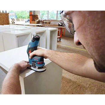 Malu frēze GKF 12V-8 Solo 06016B0002 BOSCH (06016B0002)