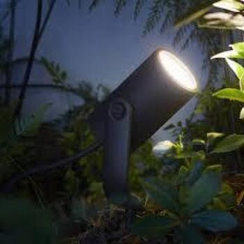 Philips Hue уличный прожектор Lily 8718696169087, 8Вт, 24В, 600лм, 2000-6500К, IP65, LED, Bluetooth, Zigbee, Apple HomeKit, Alexa (8718696169087)