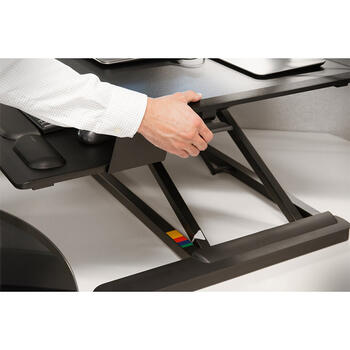 Darba galds KENSINGTON SmartFit stāvoša - sēdoša pozīcijā, melnā krāsā (250-06503)