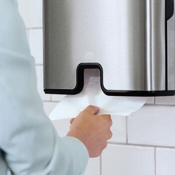 Roku dvieļu dozators TORK Xpress Multifold, 468 x 317 x 101 mm, nerūsējošais tērauds (400-02522)