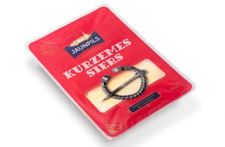 Kurzemes siers JAUNPILS šķēlītēs 150 G. (450-17516)