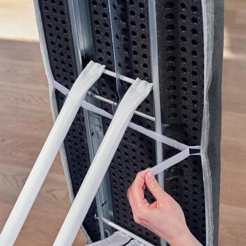 LEIFHEIT Gludināmā dēļa audums Thermo Reflect S/M Black 125x40cm (1071679)
