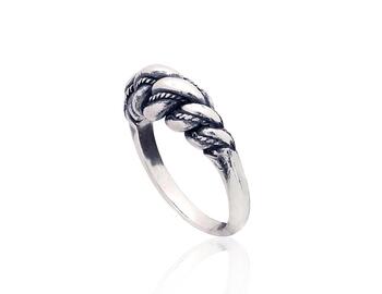 Sudraba gredzens #2101993(POx-Bk), Sudrabs 925°, oksids (pārklājums). Izmērs: 21.5. Svars: 8
