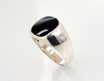 Серебряное кольцо #2101353_ON, Серебро 925°, Оникс. Размер: 21.5. Вес: 10.5