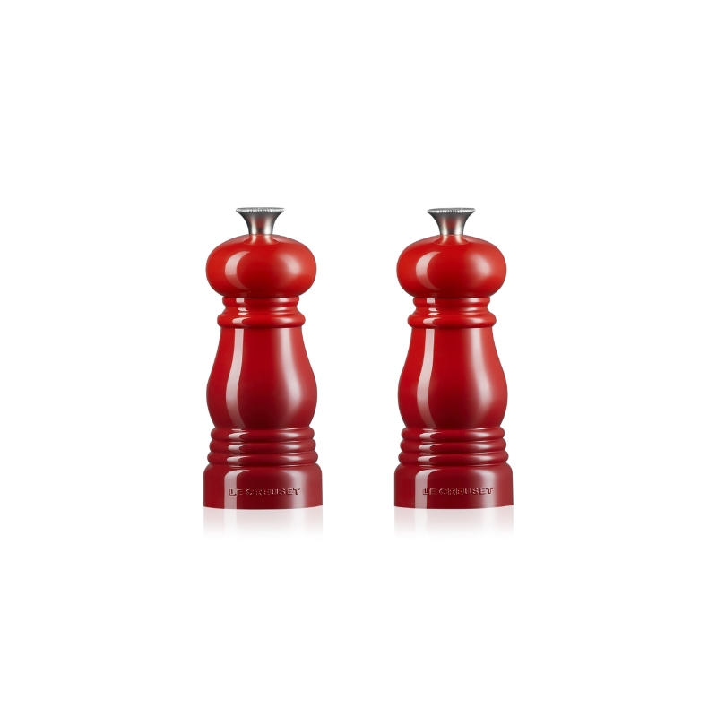 Le Creuset Sāls un piparu dzirnaviņu komplekts 11cm sarkans (02016561)